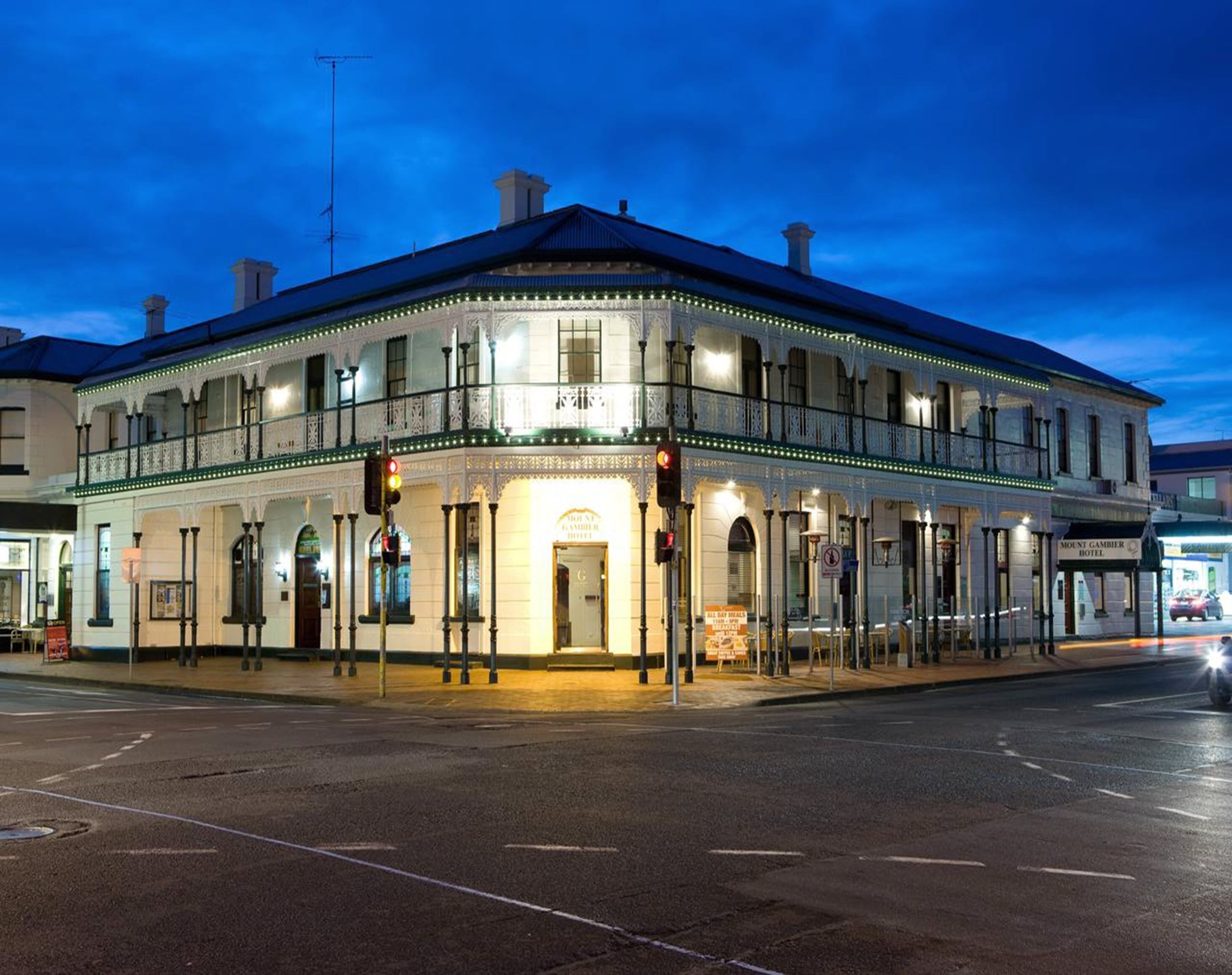 Mount Gambier Hotel In Mount Gambier Australia Expedia
