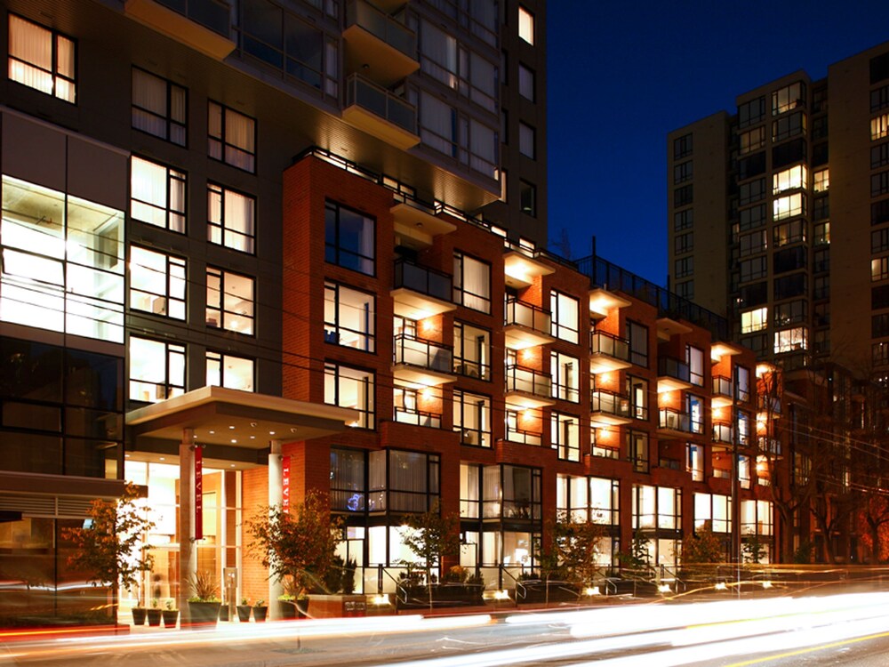 LEVEL Vancouver - Yaletown Seymour in Vancouver | Best Rates & Deals on