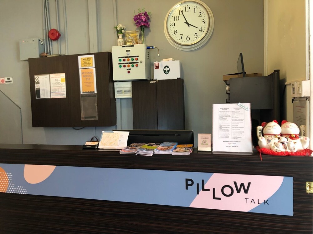 Pillow Talk Hostel Singapore Sgp Best Price Guarantee Lastminute
