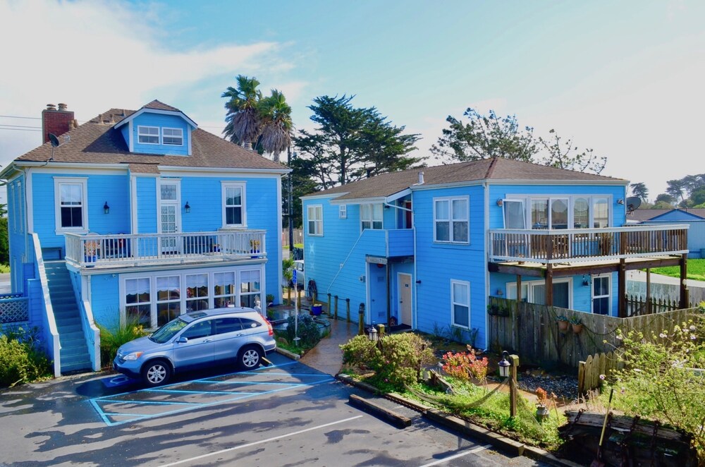 Captain's Inn at Moss Landing in Moss Landing Best Rates & Deals on