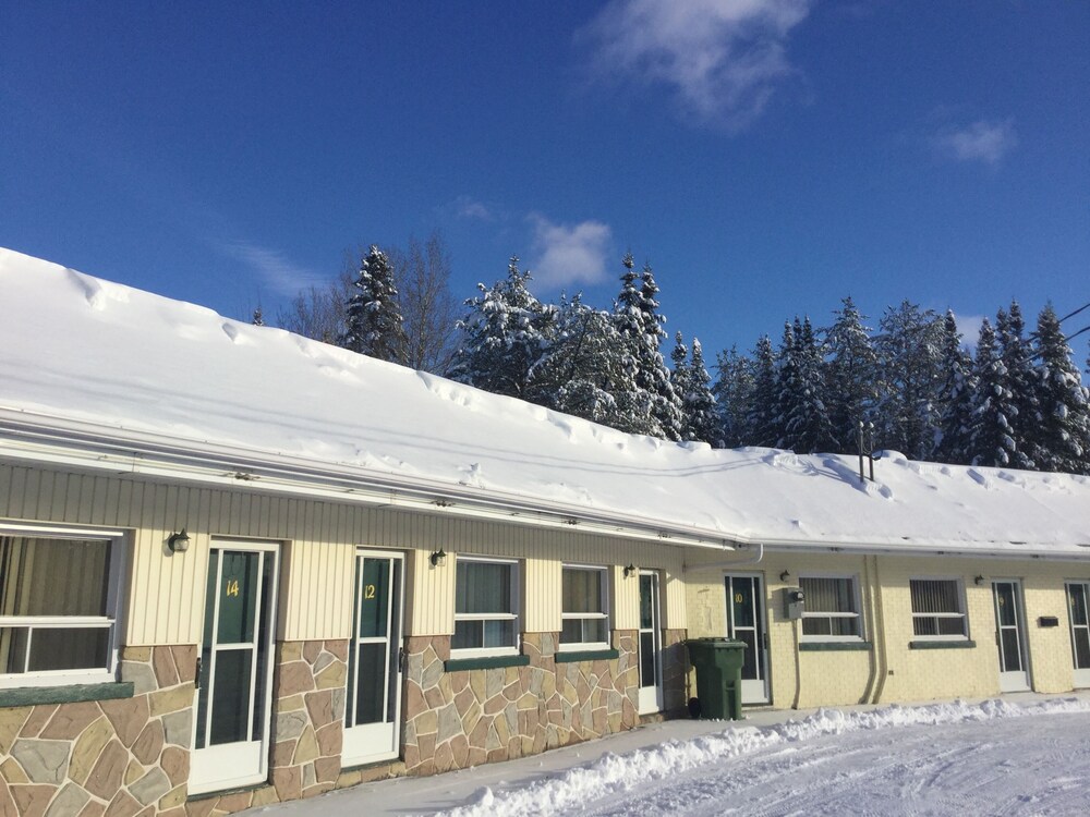 La Roma Motel in Edmundston | Best Rates & Deals on Orbitz