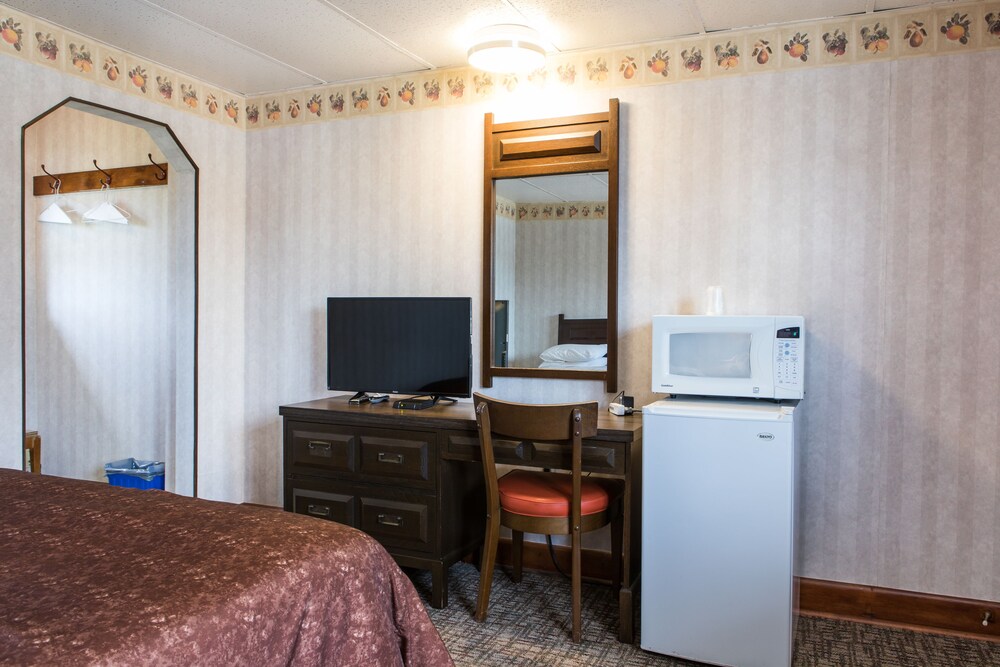 Haven Motel, Fort Erie Room Prices & Reviews Travelocity