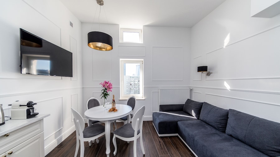 Apartamenty One by Your Freedom