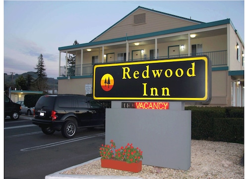 Great Place to stay Redwood Inn near Santa Rosa 