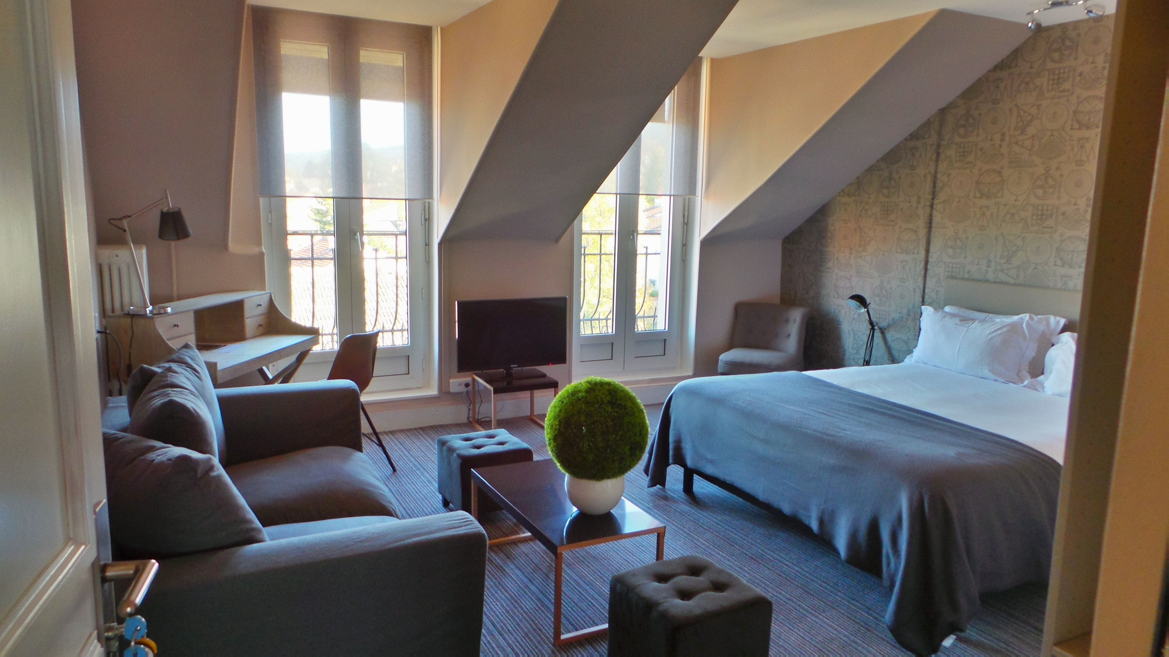 Nouvel Hôtel in Oyonnax, France