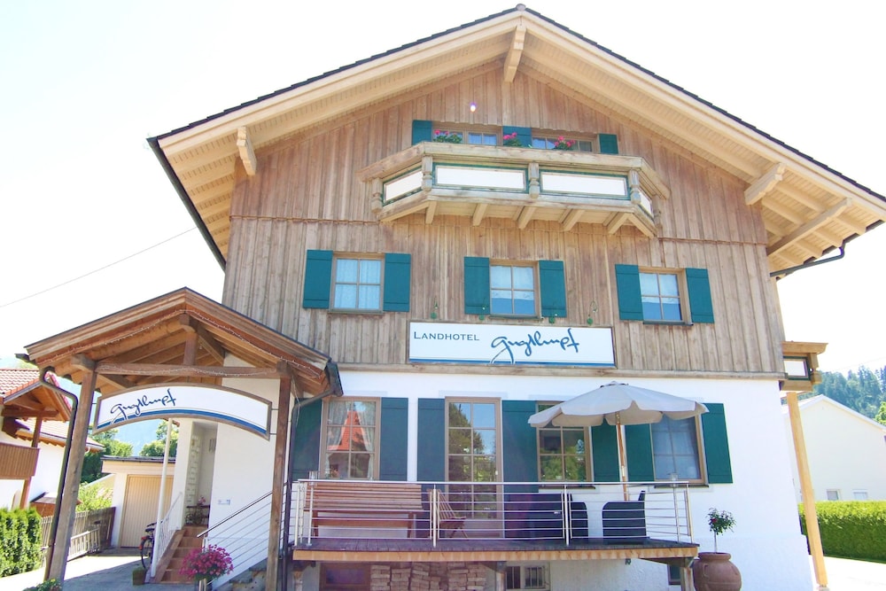 Landhotel Guglhupf in Schwangau, Germany