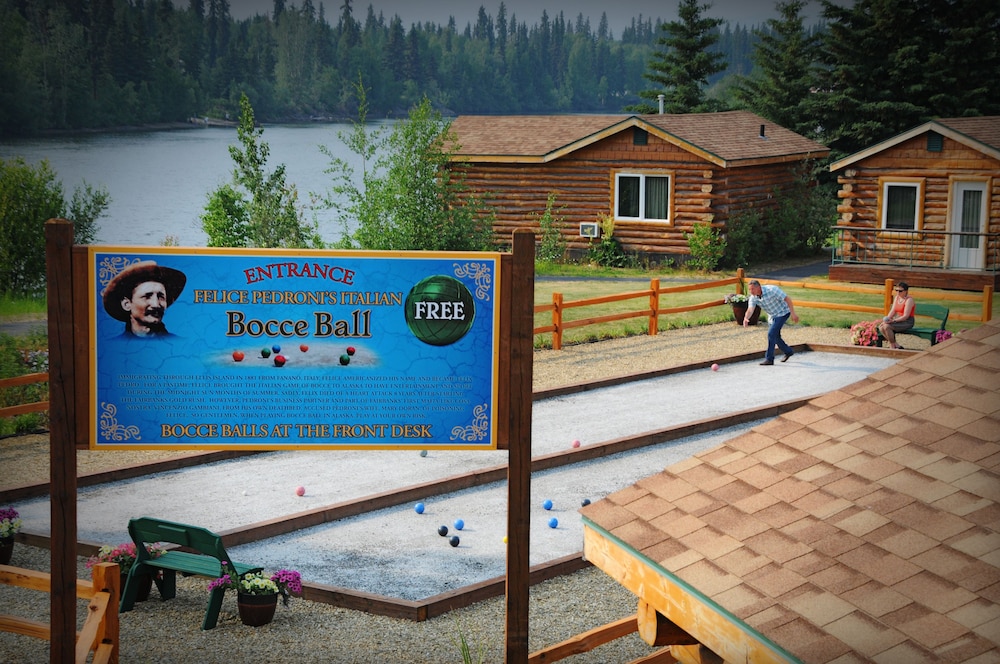 Pike's Waterfront Lodge in Fairbanks, AK Expedia