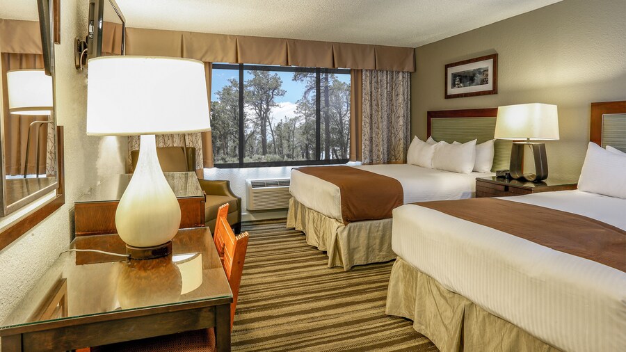 Yavapai Lodge - Inside the Park