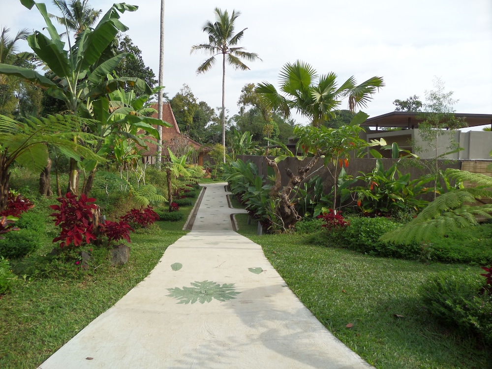 Foto - Senetan Villas and Spa Resort