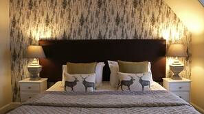 Free cots/infant beds, rollaway beds, free WiFi, linens