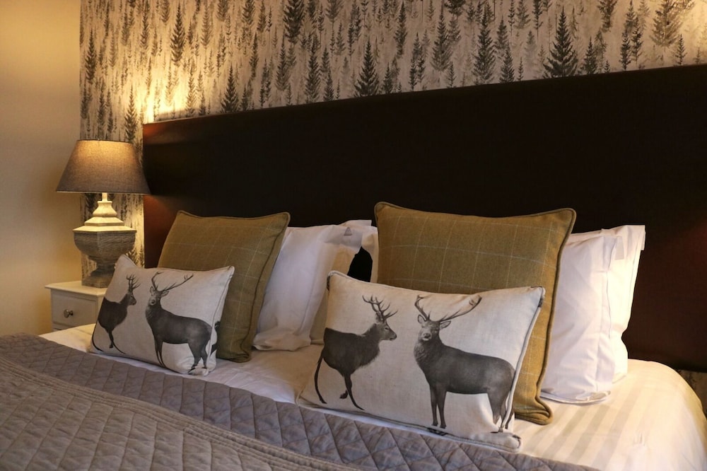 No.12 Hotel & Bistro