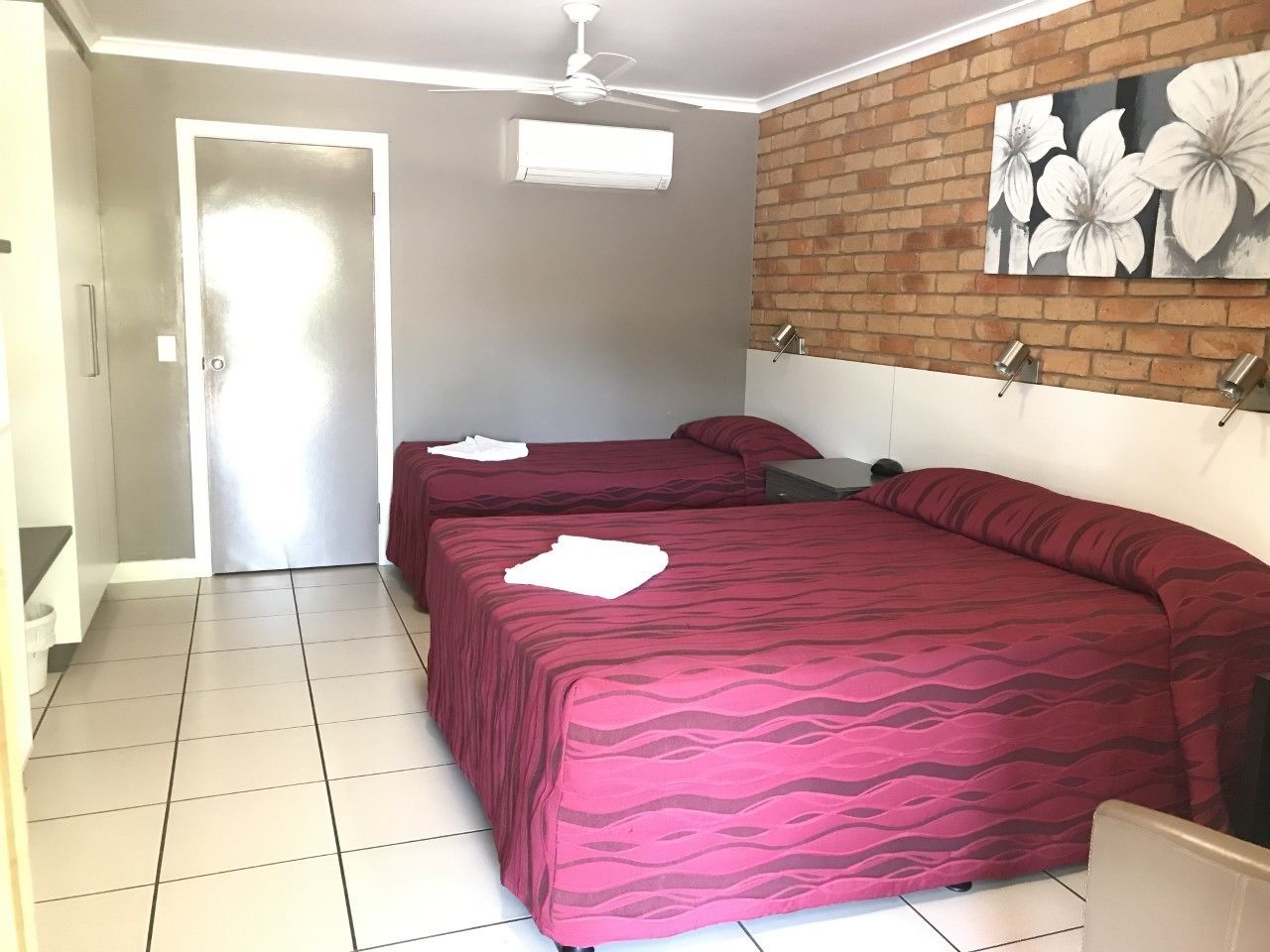 Emerald Highlands Motel