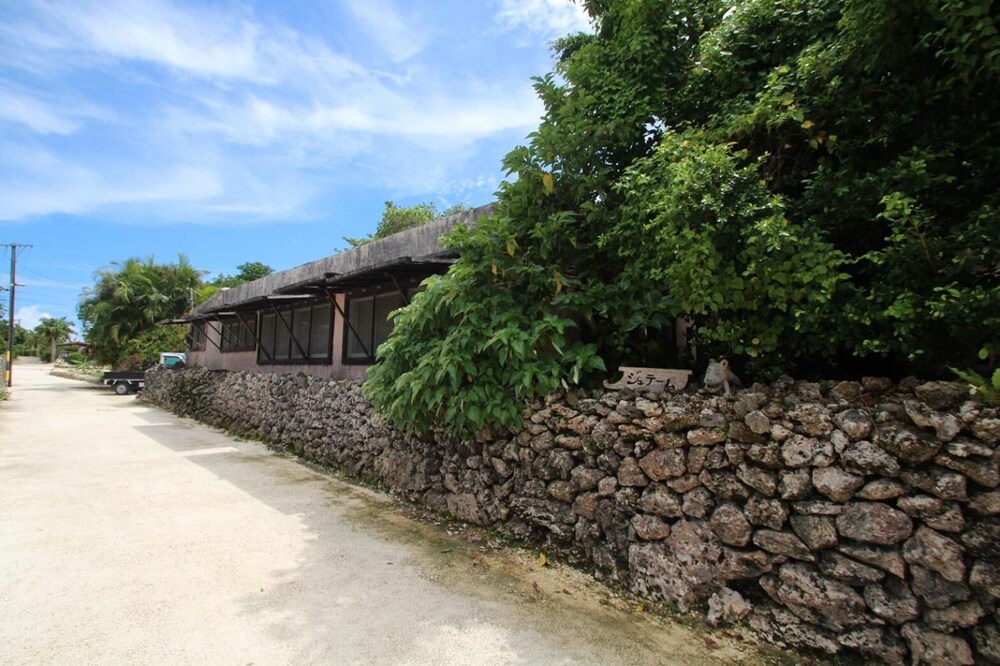 竹富島ゲストハウス ジュテーム 竹富島 沖縄県 西表島 小浜島 竹富島 その他 おすすめ人気宿泊プラン一覧 トラベルjp 竹富島ゲストハウス ジュテーム 竹富島 沖縄県 西表島 小浜島 竹富島 その他 おすすめ人気宿泊プラン一覧 トラベルjp