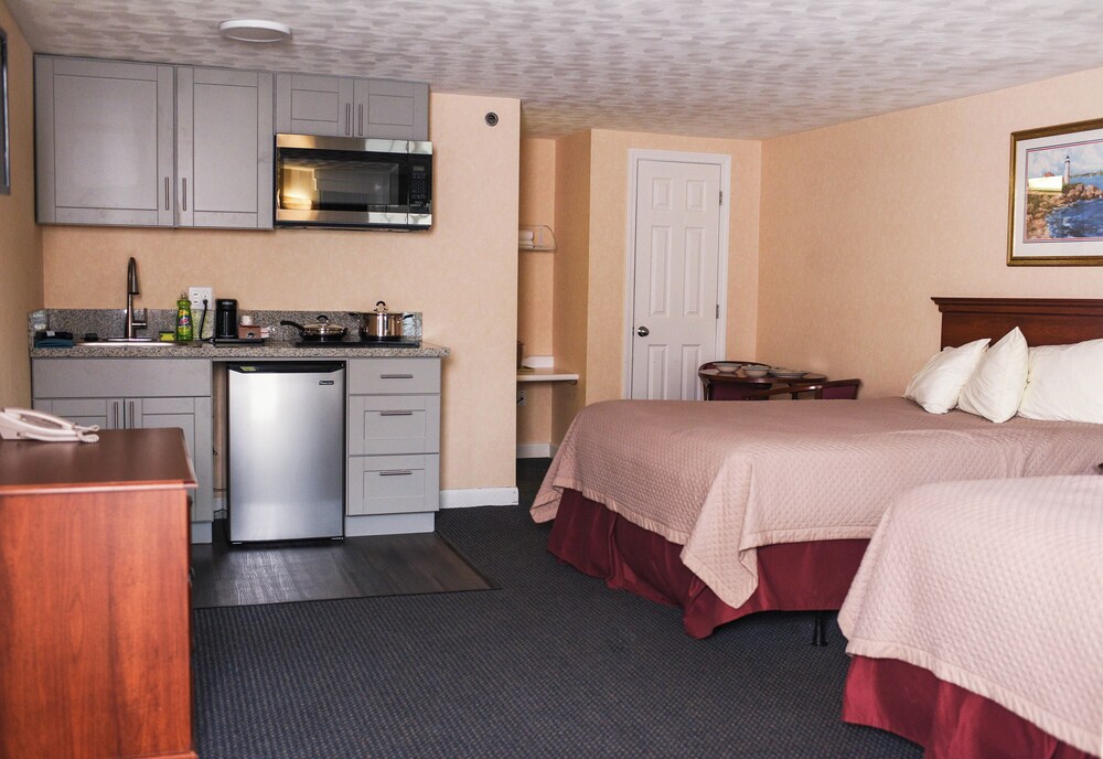 6 Best PetFriendly In Ogunquit, Maine Trip101