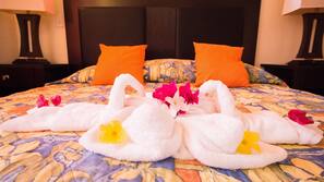 1 bedroom, iron/ironing board, free WiFi, linens