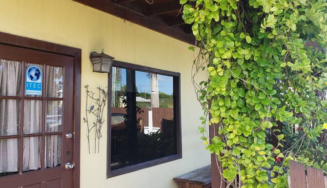 Get Touch Therapies Guest House In St John S Expedia Free HD Wallpaper Touch Therapies Guest House In St John S Expedia For Android