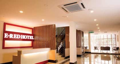 E-Red Hotel Cosmo