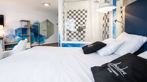 Hochwertige Bettwaren, Pillowtop-Betten, Minibar, Zimmersafe