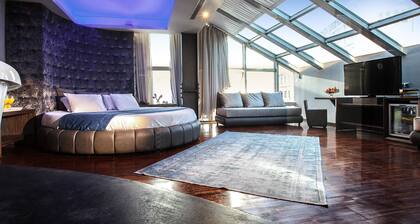 Diamond Suites
