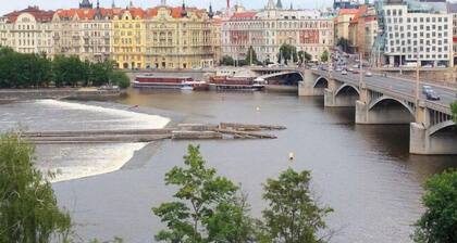 Riverview Apartments Prague