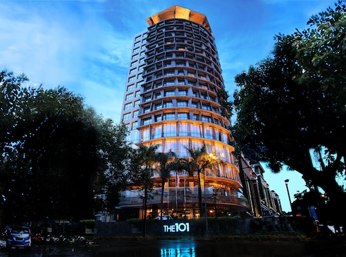 Independent Sentul City Deals 2018 Compare Save From 30