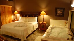 Beaver Lakefront Cabins Couples Only Getaways 2019 Room Prices