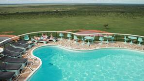 Piscine extérieure