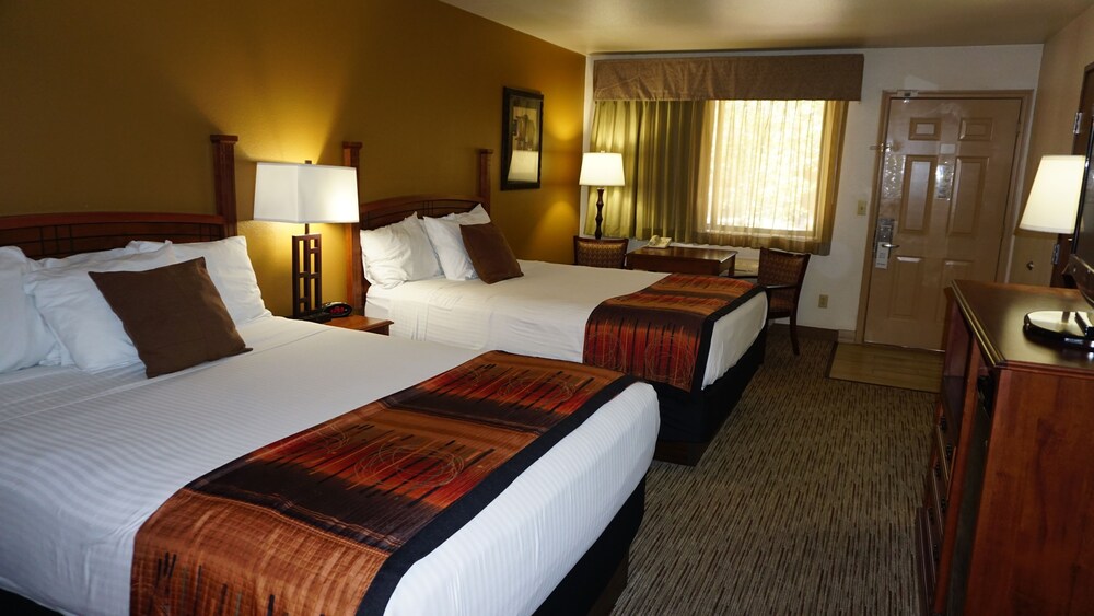 Best Western Grande River Inn & Suites