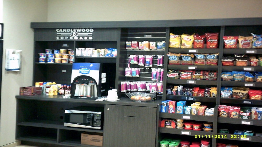 Candlewood Suites Cut Off, an IHG Hotel