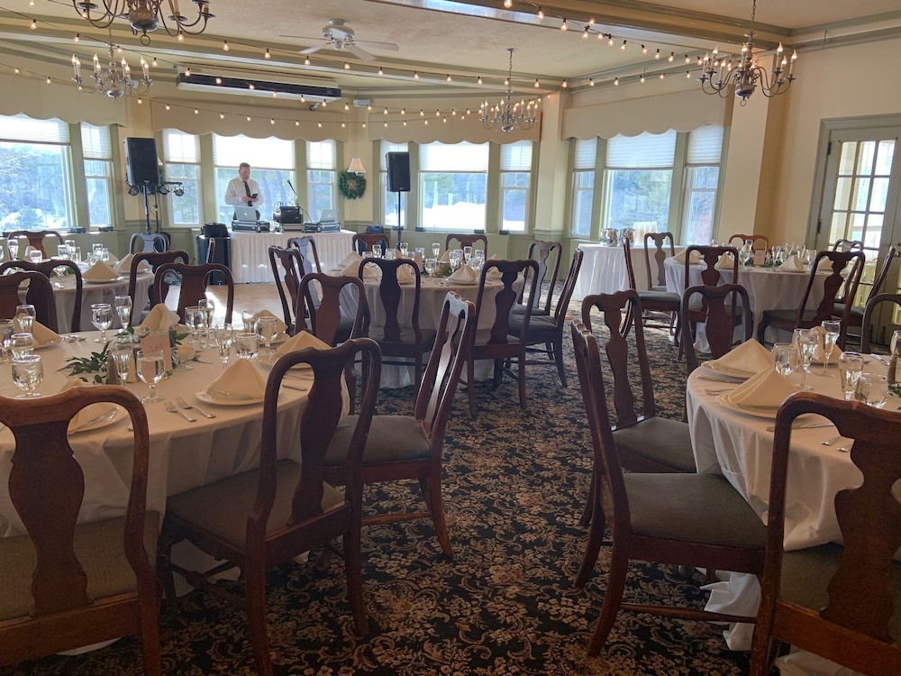 The Bethel Inn Resort