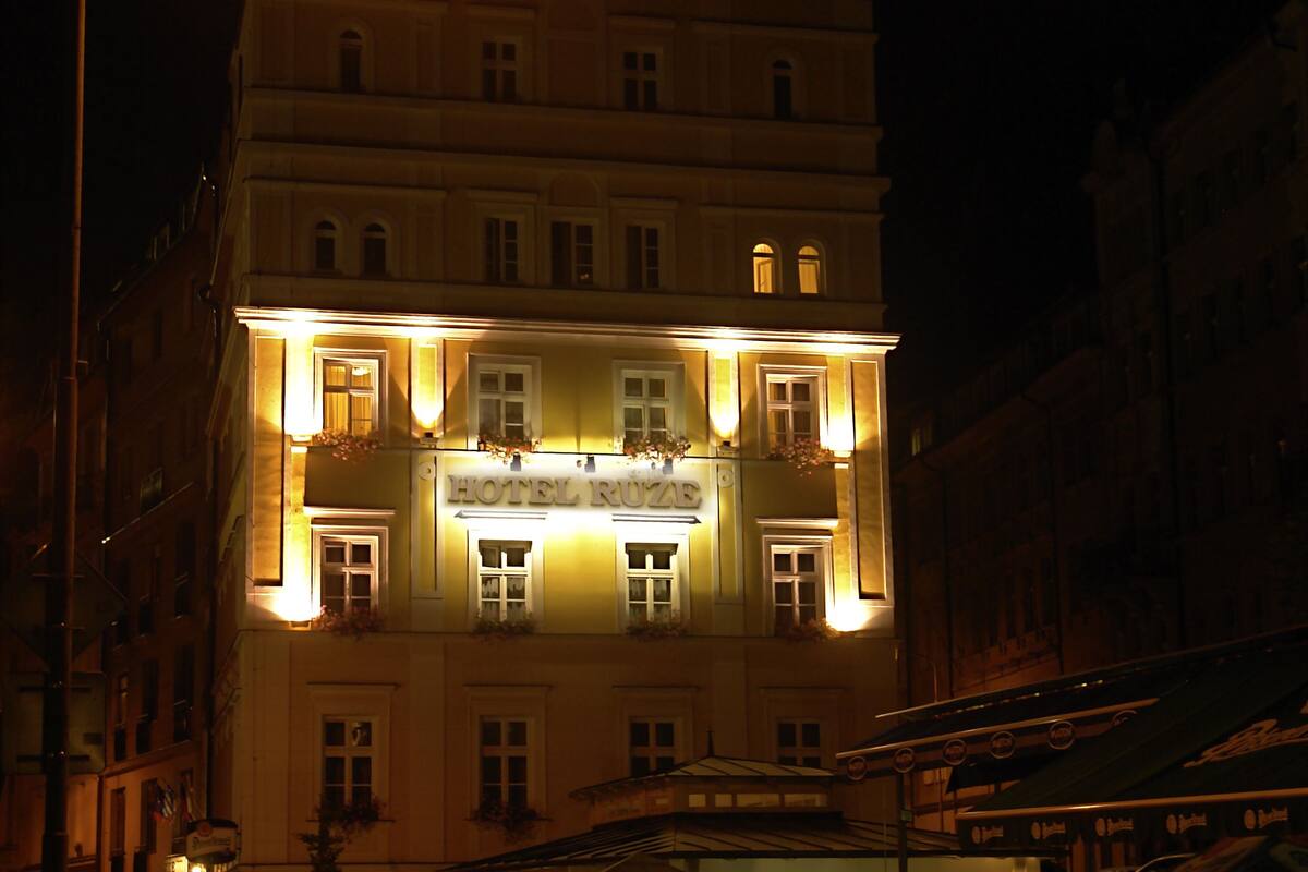 Hotel Ruze Karlovy Vary 21 Updated Prices Expedia Co Uk