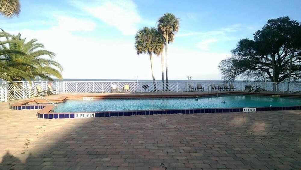 Bay Towers Titusville in Titusville Best Rates & Deals on Orbitz