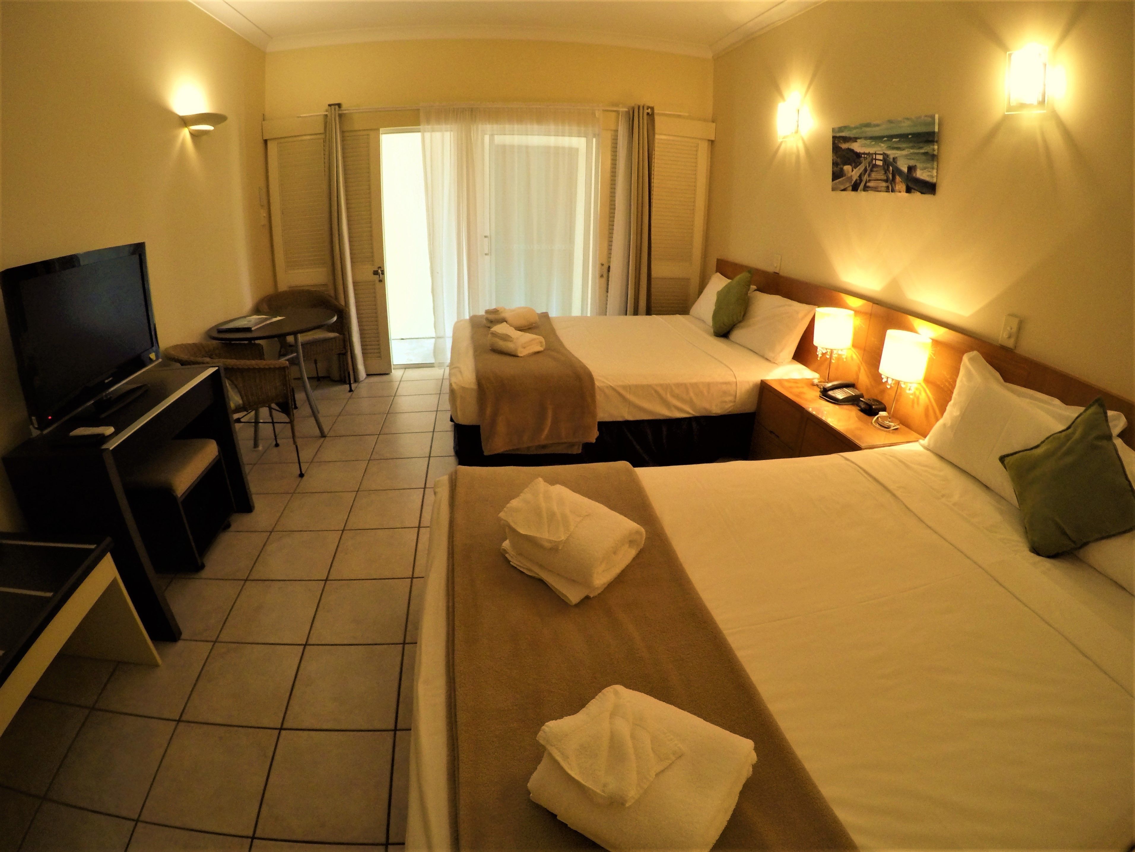 Crystal Garden Resort & Restaurant