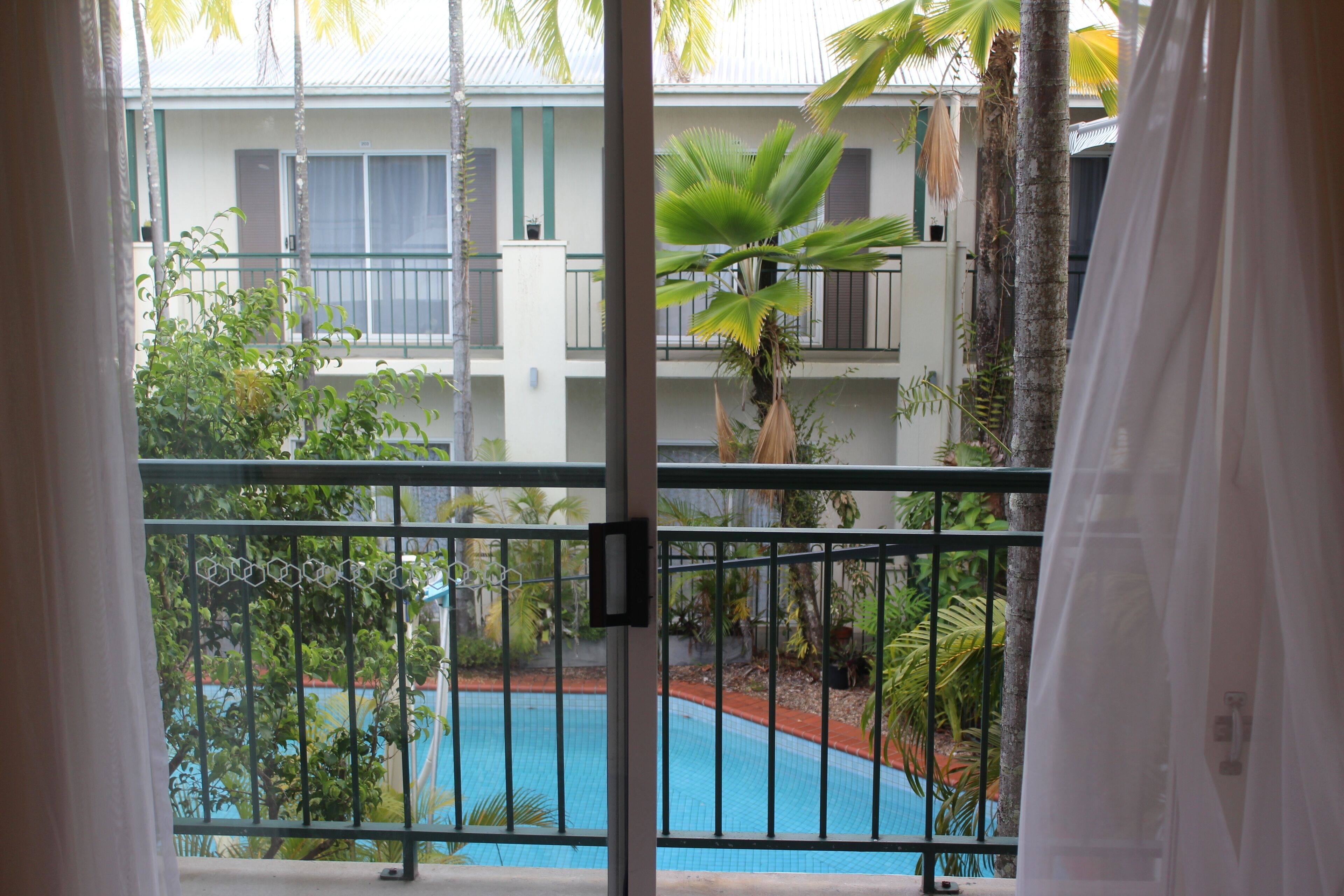 Crystal Garden Resort & Restaurant