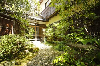 有馬温泉 橋乃家別館 嵐翠の格安予約 料金比較 Stayway