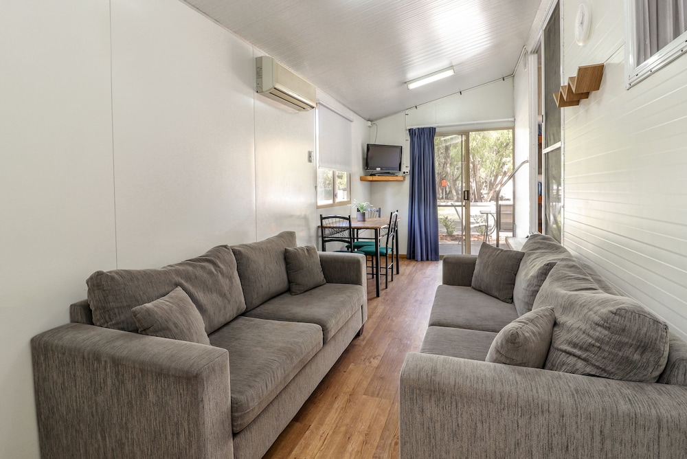 Amblin Holiday Park