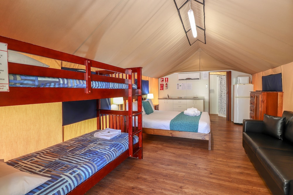Amblin Holiday Park