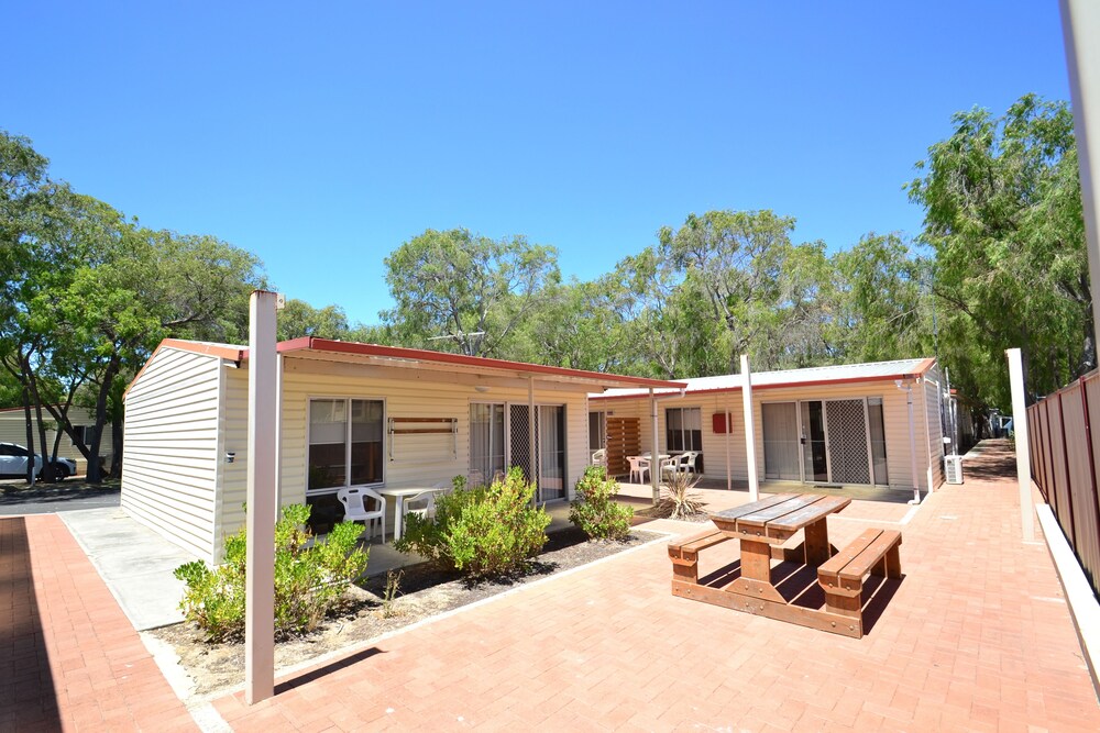 Amblin Holiday Park
