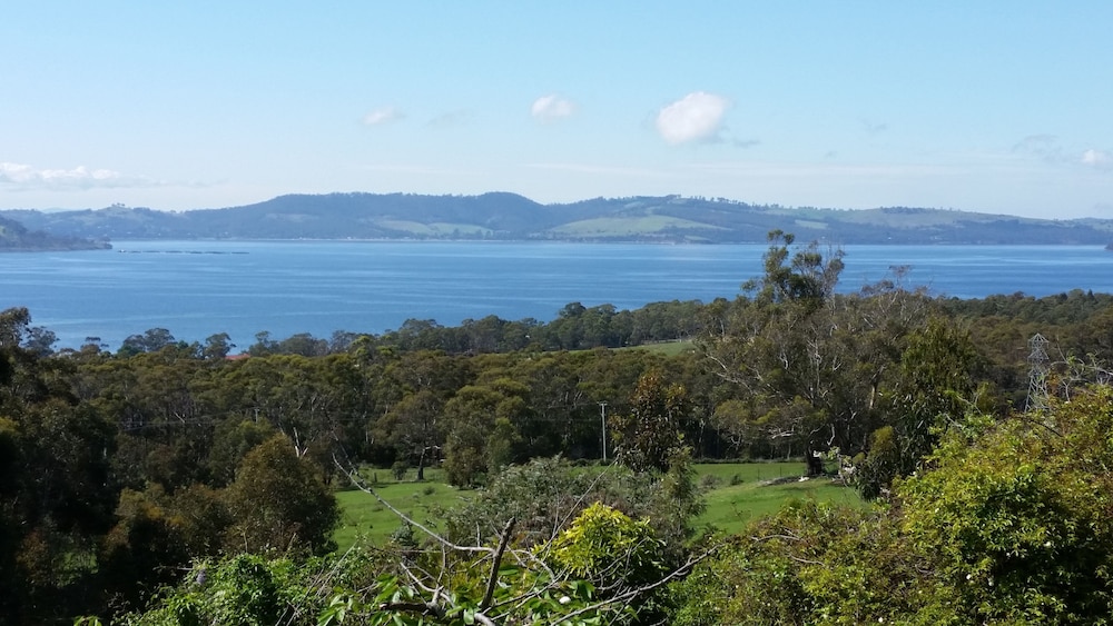 Waterview Gardens Bed And Breakfast