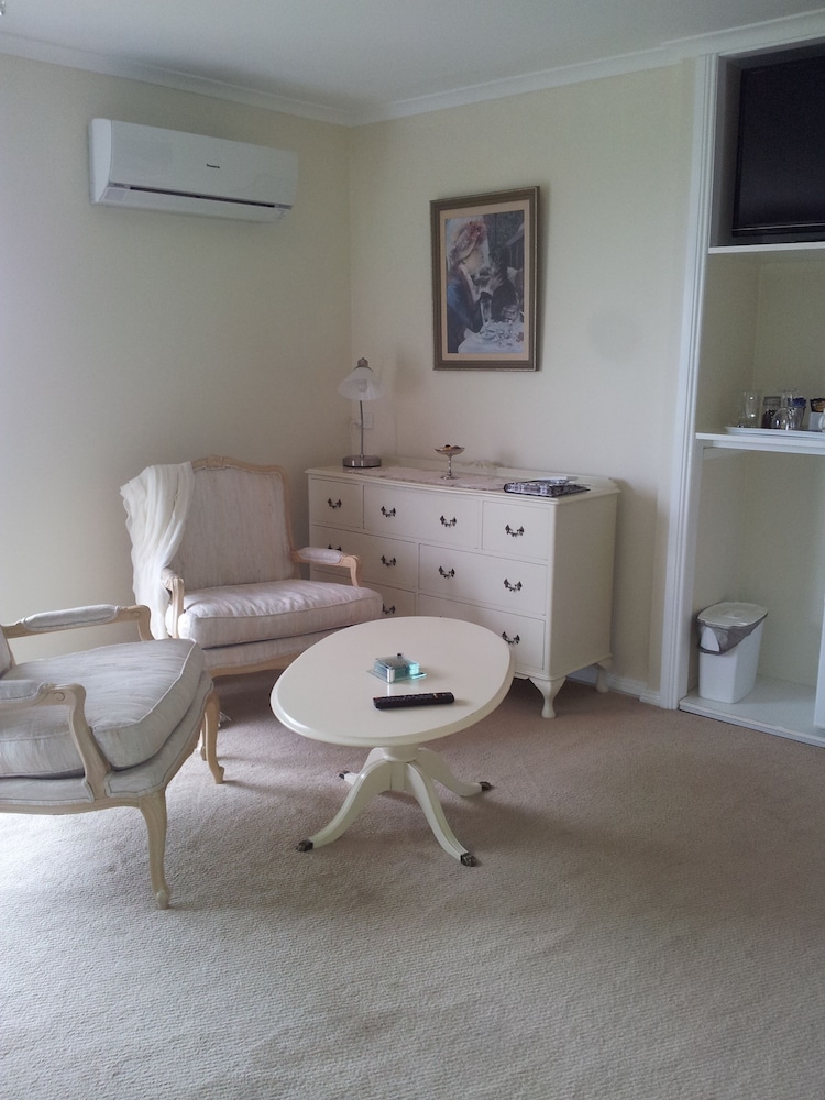 Waterview Gardens Bed And Breakfast