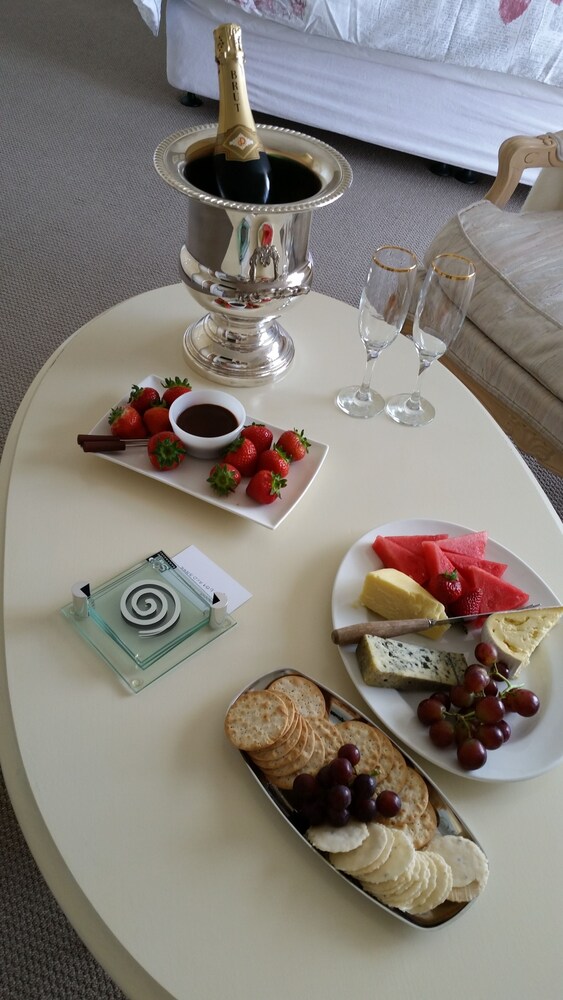 Waterview Gardens Bed And Breakfast