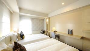 Premium bedding, in-room safe, desk, free WiFi