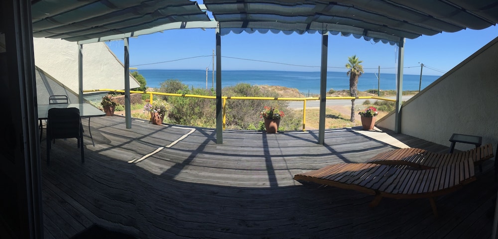 Beach Front - The Wedge