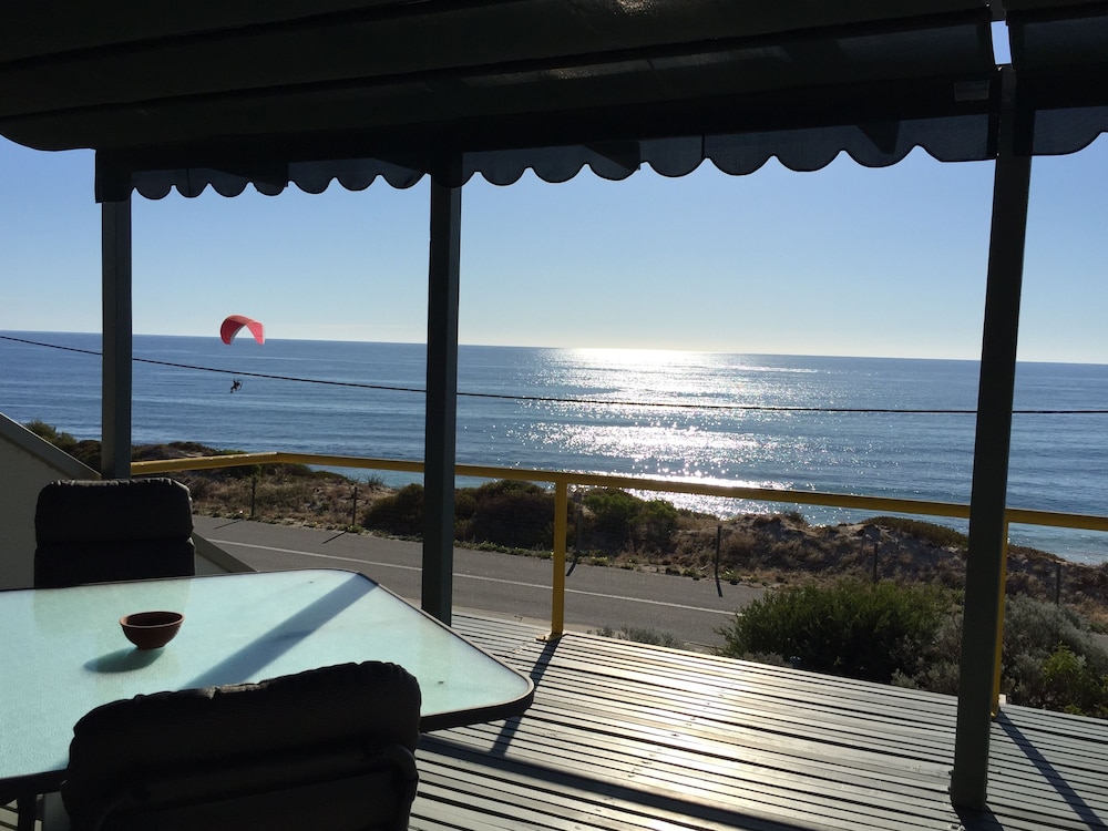 Beach Front - The Wedge