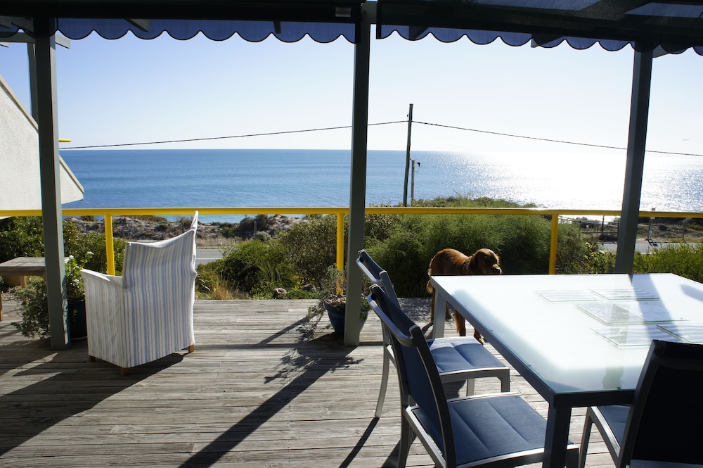 Beach Front - The Wedge