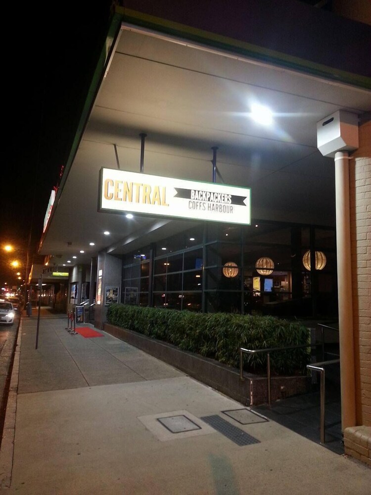 Central Backpackers - Hostel