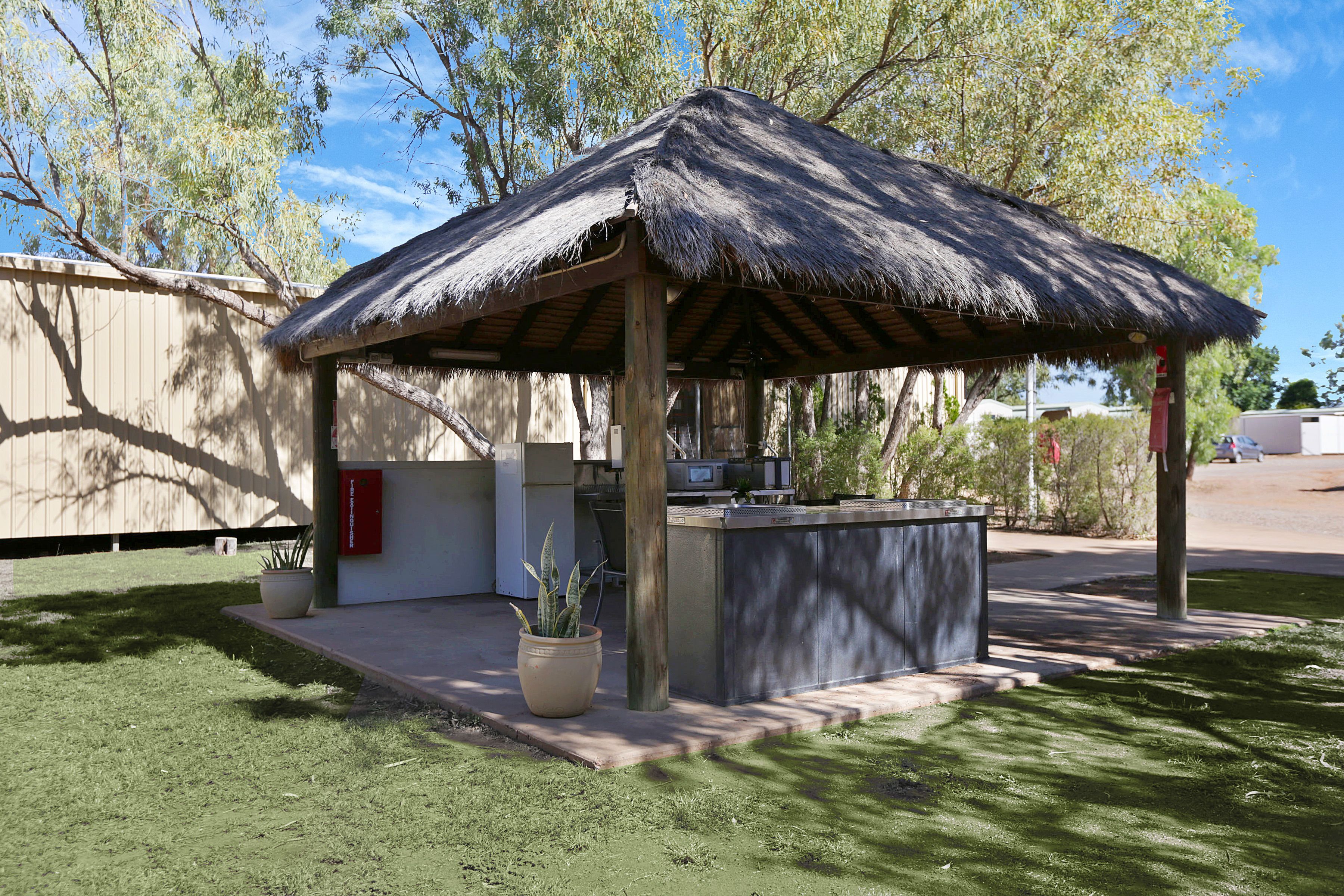 Aaok Moondarra Accommodation Village