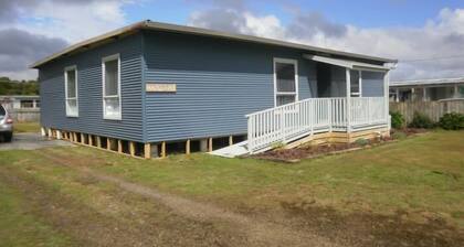 Greengate Cottages Strahan