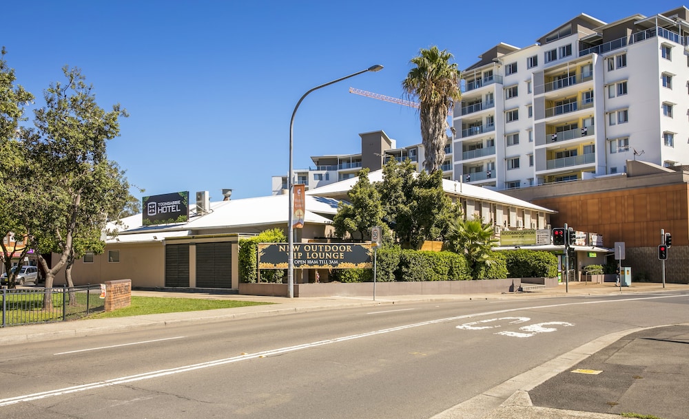 Toongabbie Hotel
