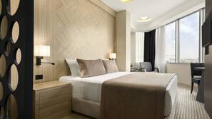 Minibar, in-room safe, desk, free cots/infant beds